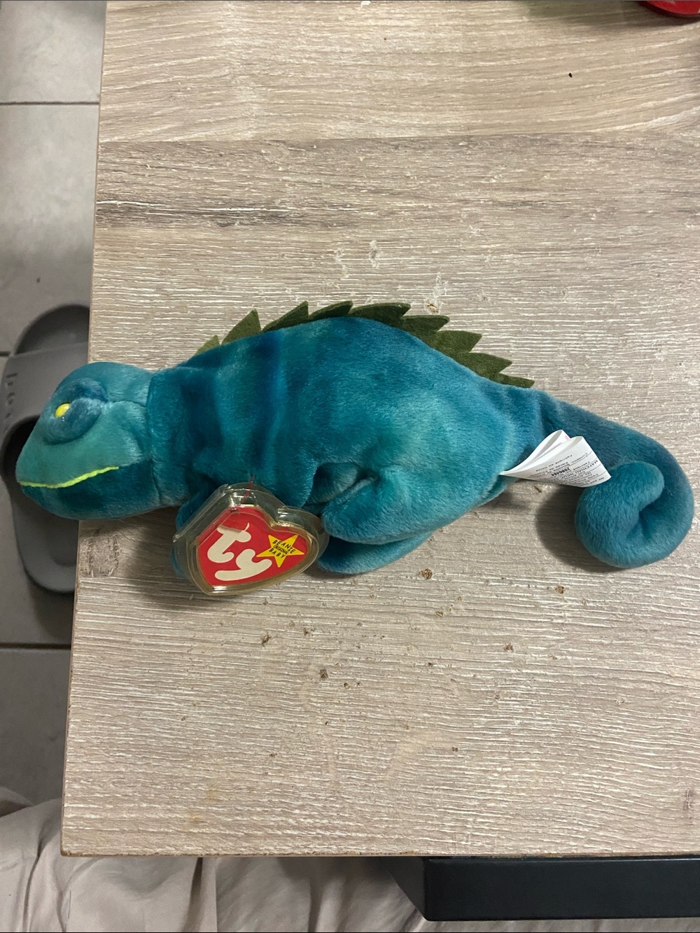 New Vintage Ty Beanie Babies 1997 Iggy Retired Original Plush Toy with Heart Tag